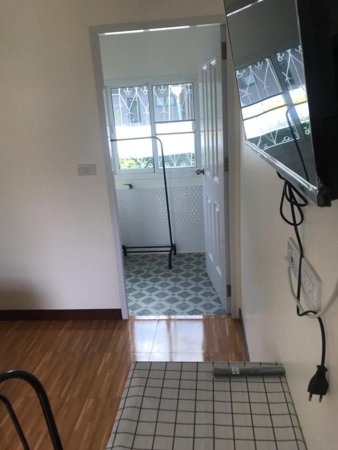 บ้านวิรา ห้องพัก Baan Wira Khon Kaen Exteriör bild