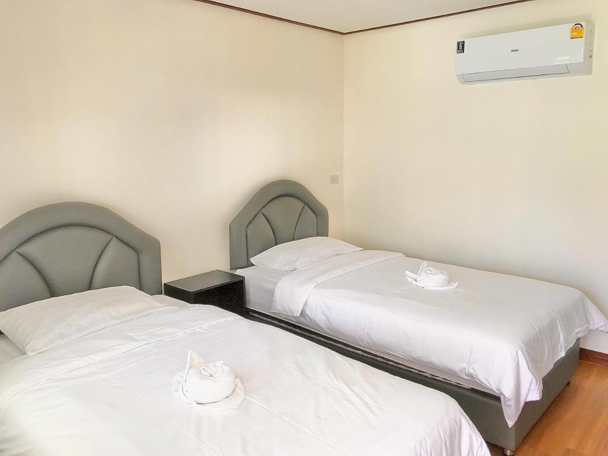 บ้านวิรา ห้องพัก Baan Wira Khon Kaen Exteriör bild